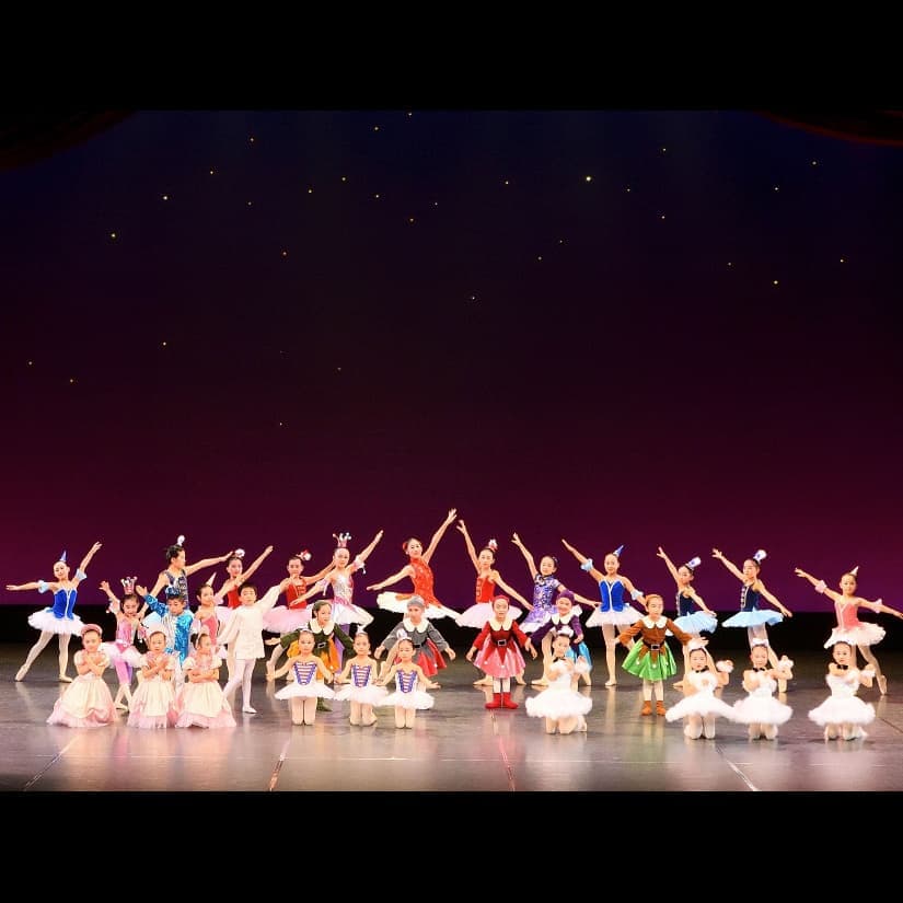 第１部　小品集・おもちゃ箱：福本まゆみモダンバレエアート：大阪・服部緑地・豊中